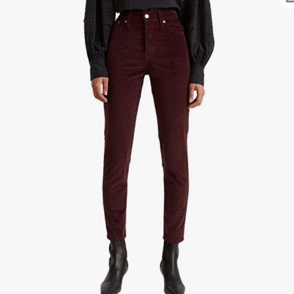 LEVI’S Wedgie Skinny Malbec Moleskin